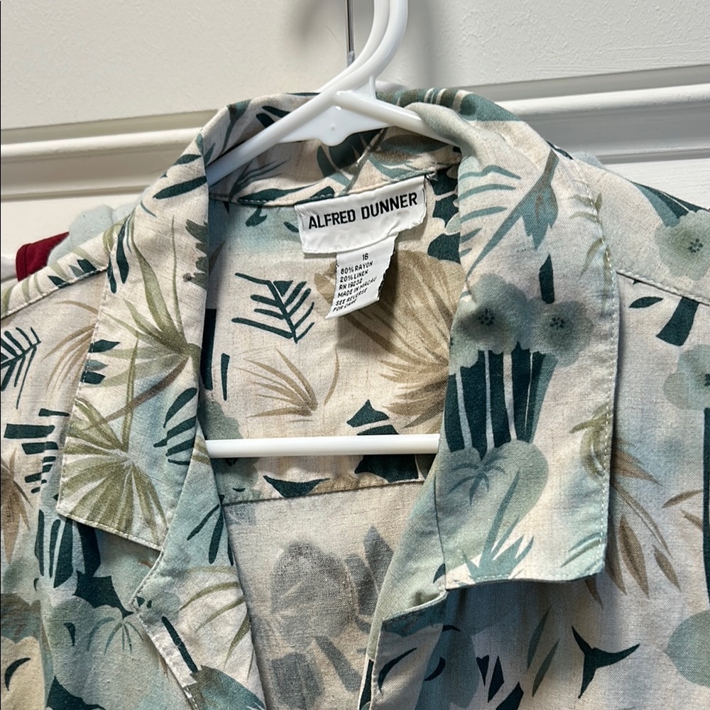 Alfred Dunner Green and Cream Button Down Shirt